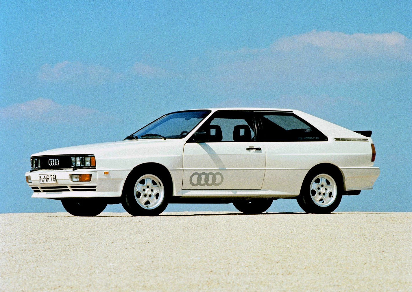 Купить ауди кватро бу. Ауди кватро 1985. Ауди кватро 1980. Audi Coupe quattro 1985. Audi quattro Coupe 1980.