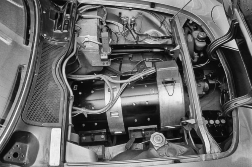 El Opel Elektro GT contaba con dos motores eléctricos