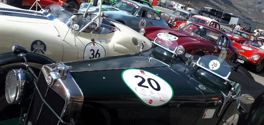 Reunión coches clásicos en Bernina Gran Turismo