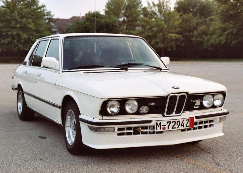 BMW M535i - e12
