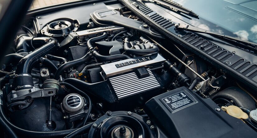 Bentley Continental R Superfast motor