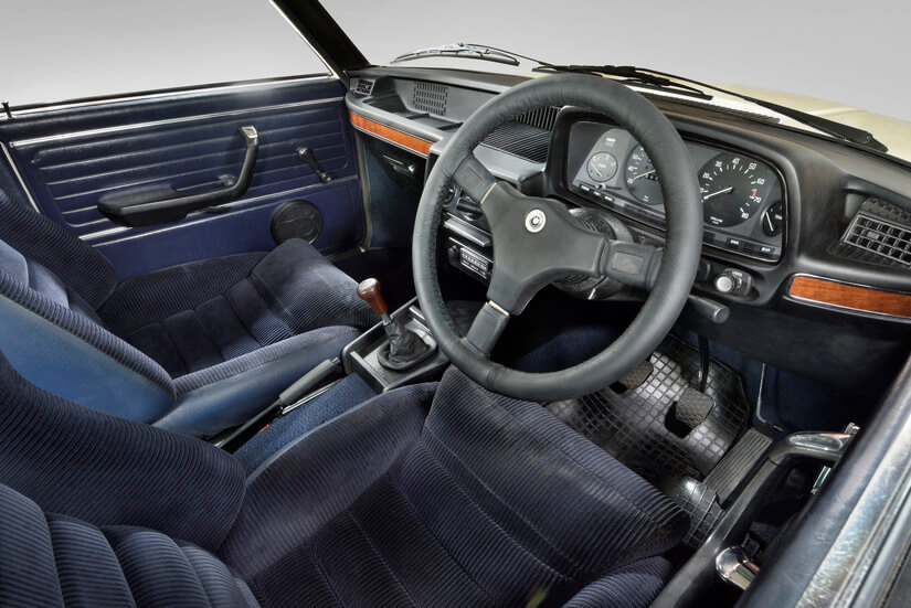 BMW 530 MLE interior