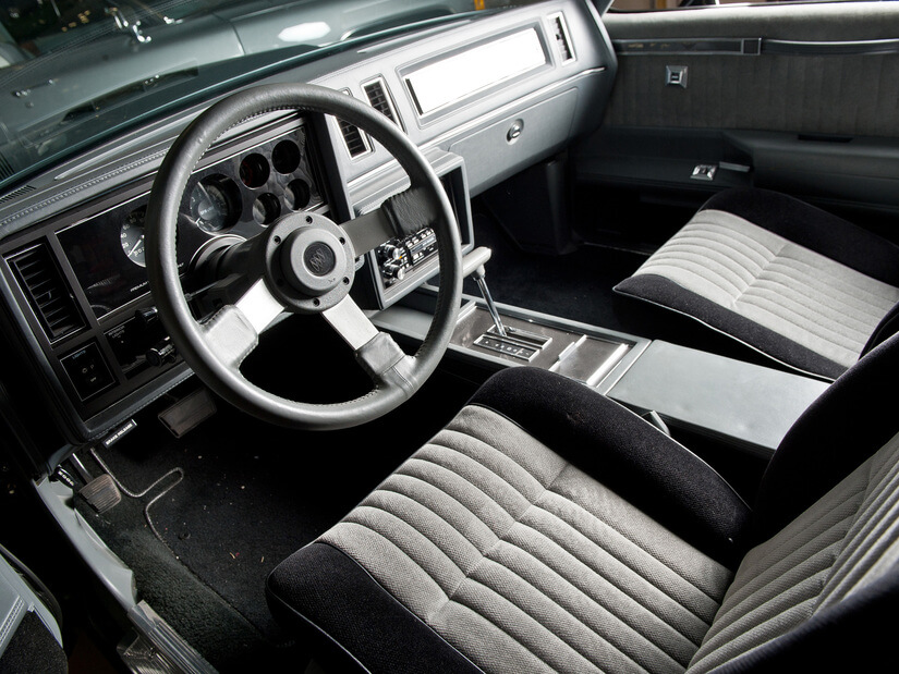 Buick GNX interior