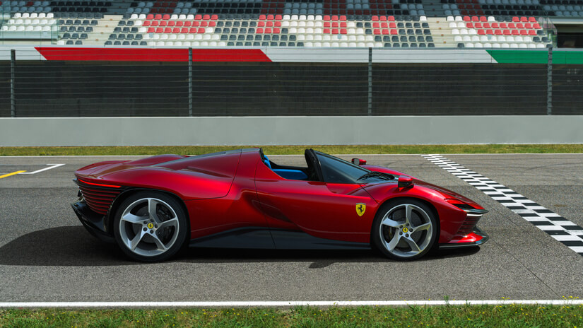 Ferrari Icona Daytona SP3 lateral