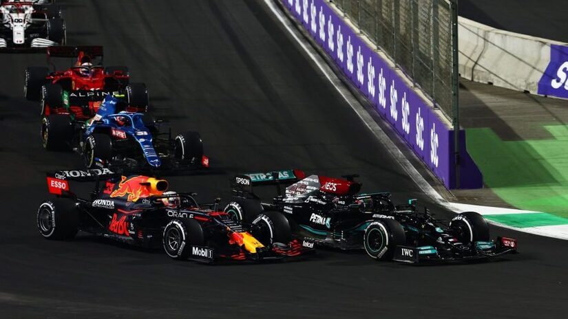 GP F1 Abu Dhabi Verstappen y Hamilton