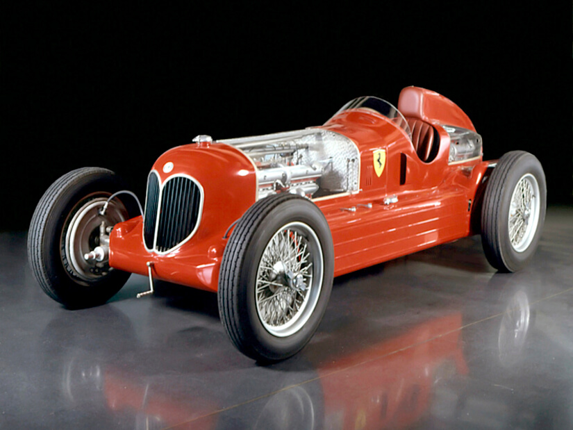 Alfa Romeo 16C Bimotore en estudio