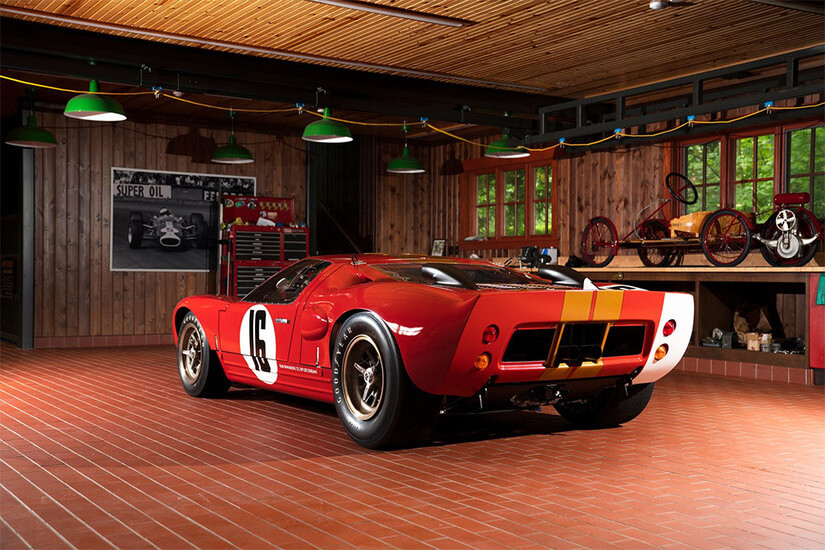 Ford GT 40 trasera