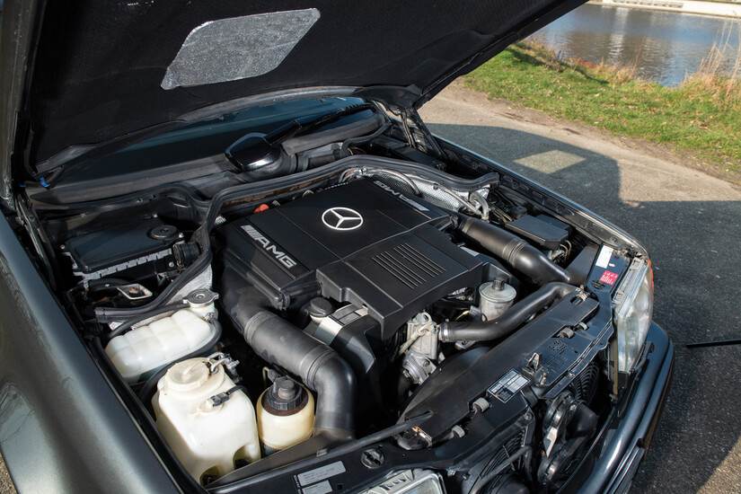 Mercedes AMG motor